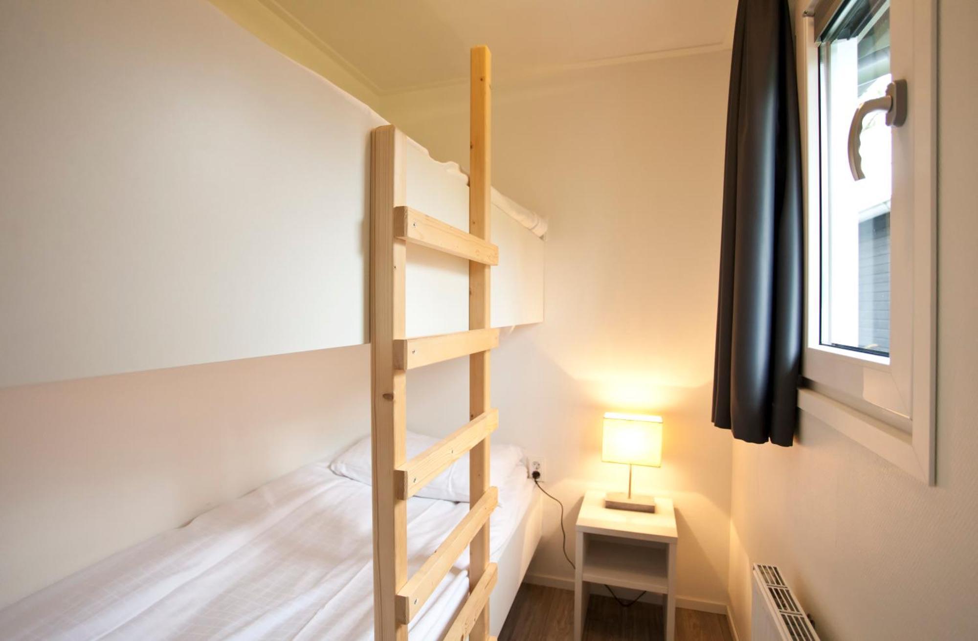 Europarcs De Hooge Veluwe Hotel Arnhem Room photo